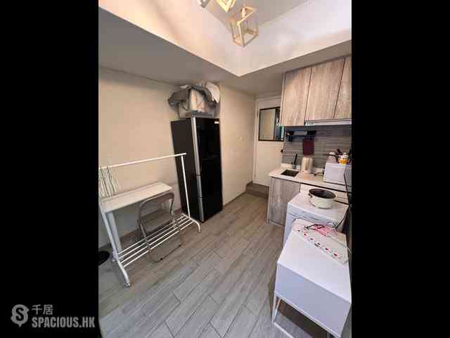 Prince Edward - Jean House 04