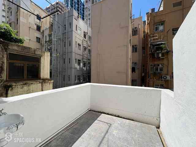 Sai Ying Pun - 75, First Street 01