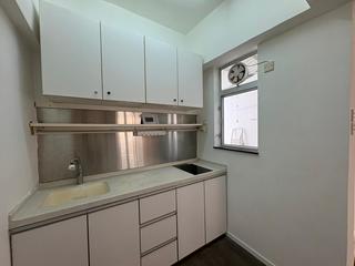 Sai Ying Pun - 75, First Street 08