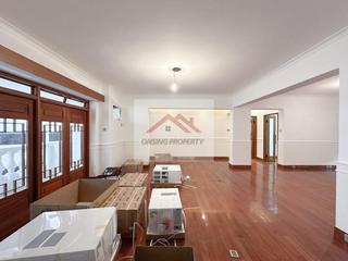 Mid Levels Central - Ivory Court 04