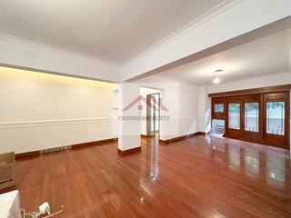 Mid Levels Central - Ivory Court 05