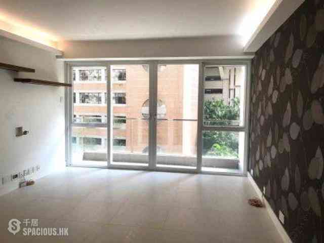 Wan Chai - Phoenix Court 02