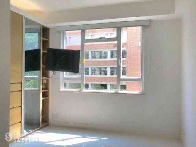 Wan Chai - Phoenix Court 05