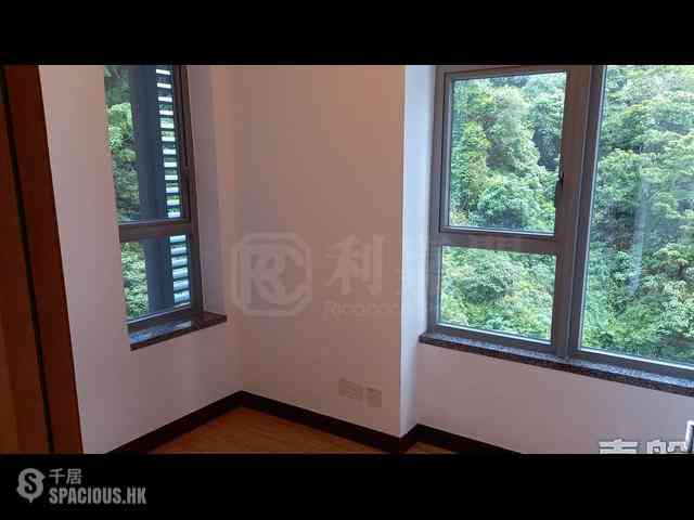 Tai Hang - Serenade Block 1 02