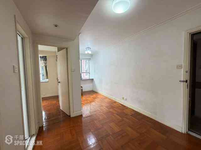 Sai Ying Pun - Wah Fai Court 04