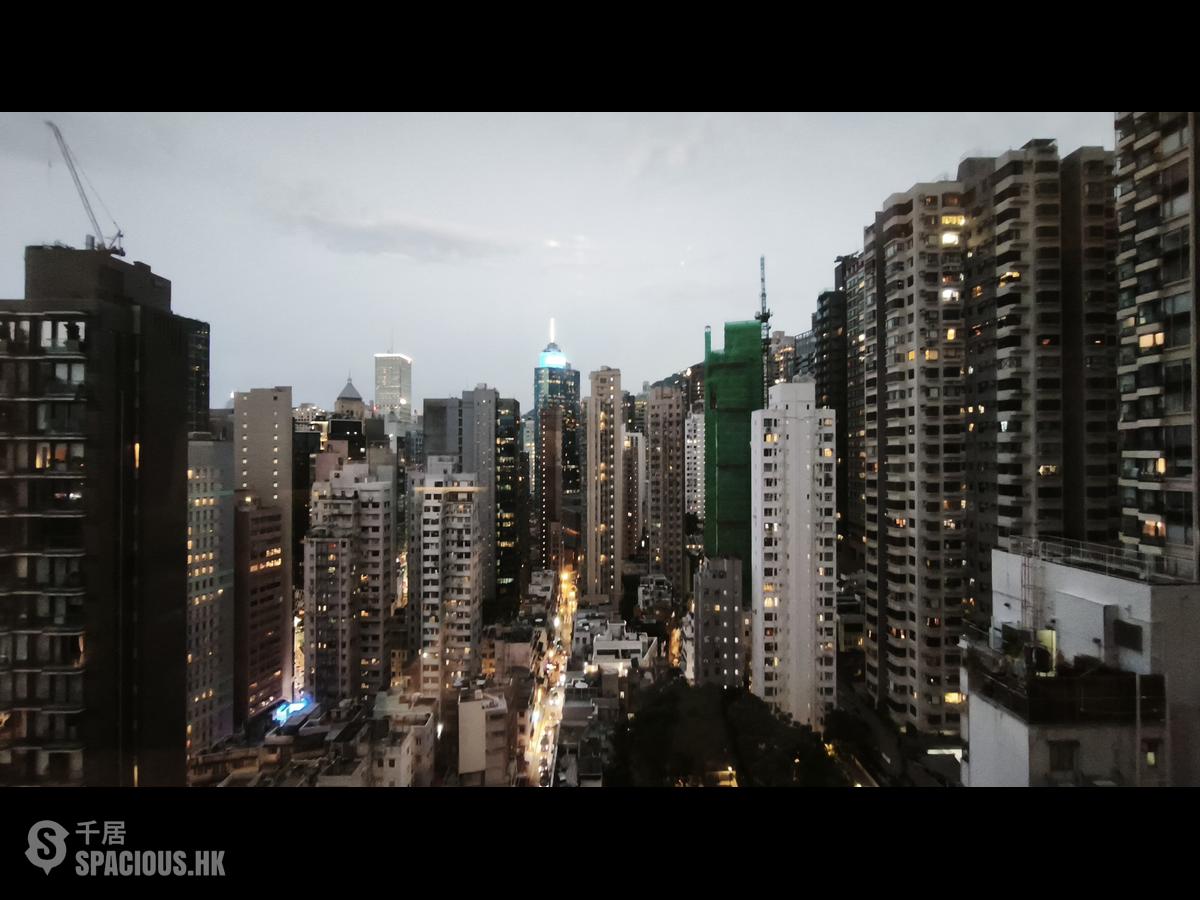 Soho - Centrepoint 01