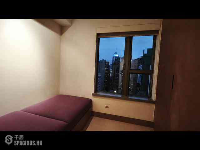 Soho - Centrepoint 08