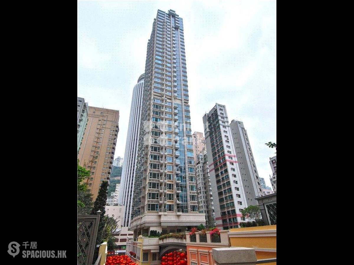 Wan Chai - The Avenue 01