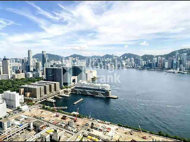 West Kowloon - The Arch 01
