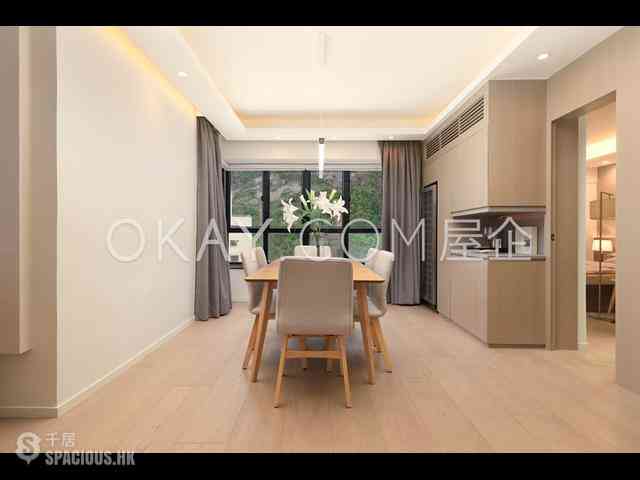 Mid Levels Central - Elegant Terrace Block 1 03