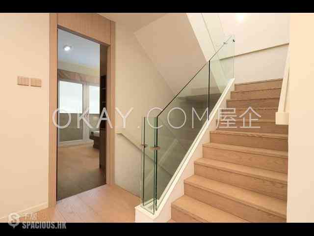 Mid Levels Central - Elegant Terrace Block 1 15