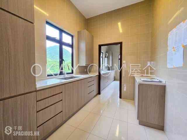 Repulse Bay - Manhattan Tower 09