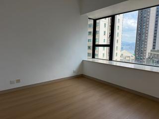 Mid Levels Central - 62B, Robinson Road 09