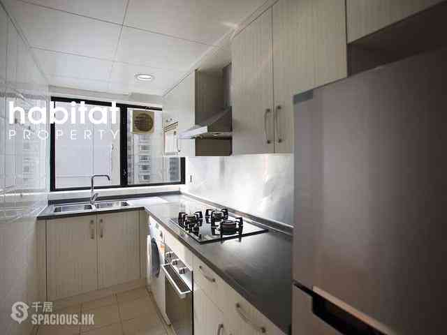 Mid Levels Central - 62B, Robinson Road 11