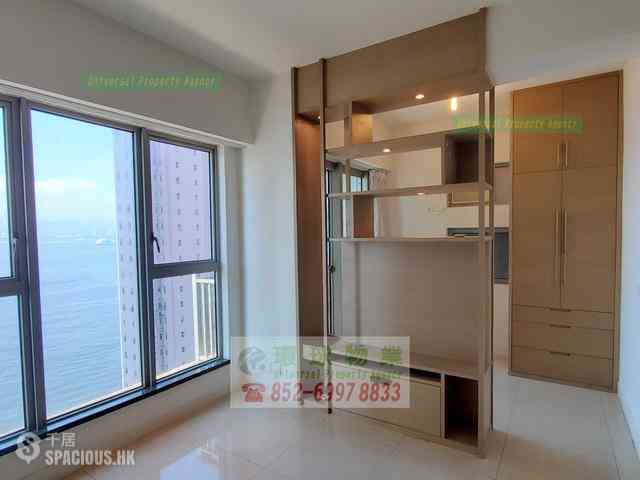 Kennedy Town - The Merton Tower 3 01