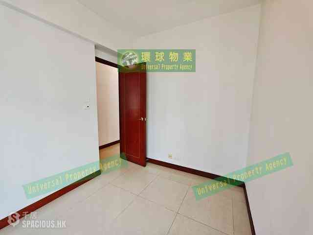 Kennedy Town - The Merton Tower 3 08