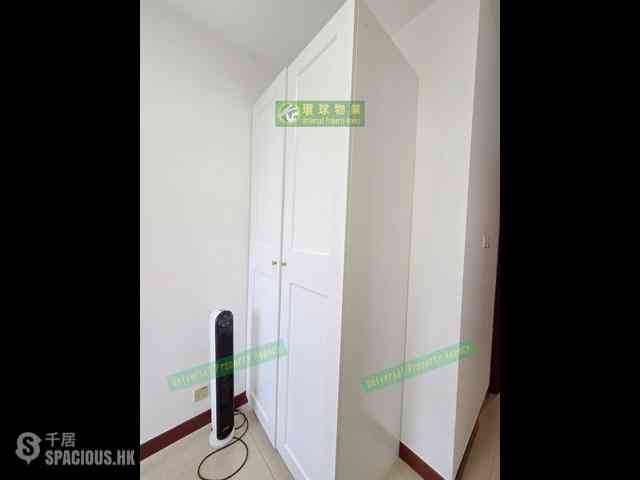 Kennedy Town - The Merton Tower 3 07