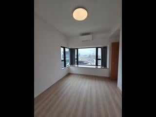 West Kowloon - The Arch Star Tower (Block 2) 07
