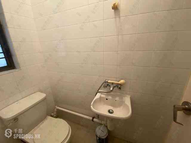 Shek Tong Tsui - The Belcher's Phase 2 Block 8 05