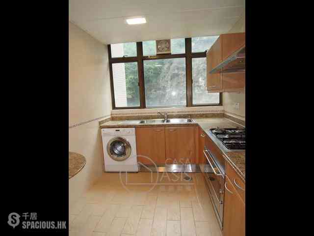 Mid Levels Central - Fairlane Tower 02
