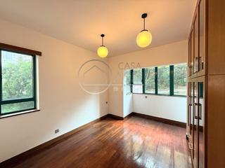 Mid Levels Central - Ivory Court 02