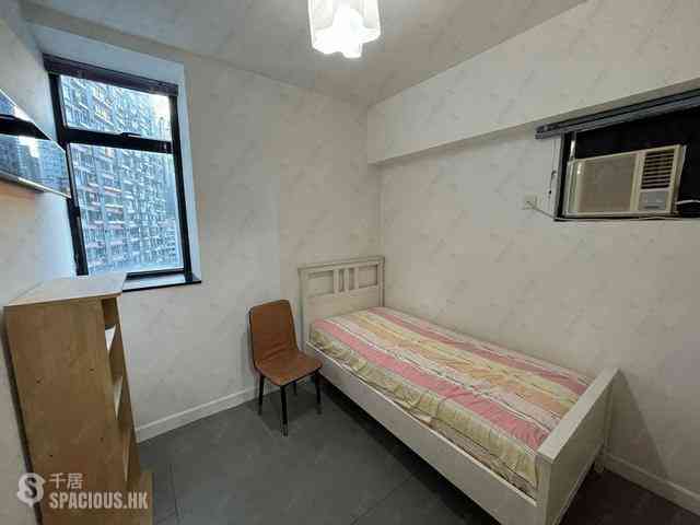 Mid Levels Central - The Grand Panorama Block 1 05