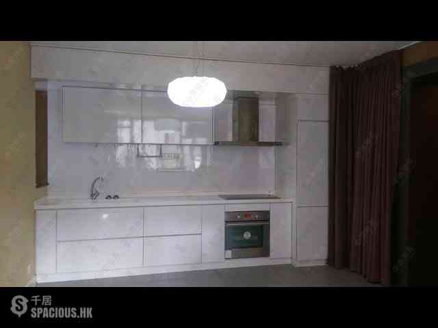 Mid Levels Central - The Grand Panorama Block 1 08