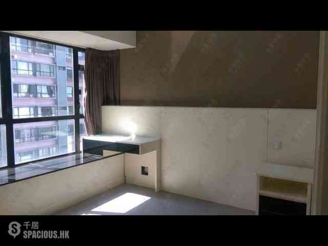 Mid Levels Central - The Grand Panorama Block 1 11