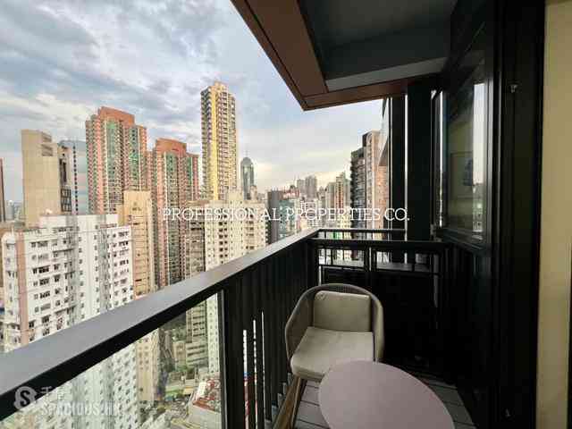 Sai Ying Pun - The Queens 07