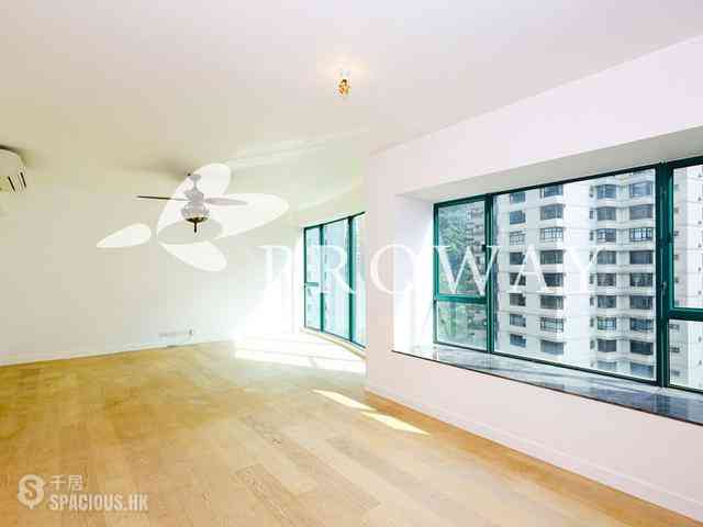 Mid Levels Central - Hillsborough Court 03