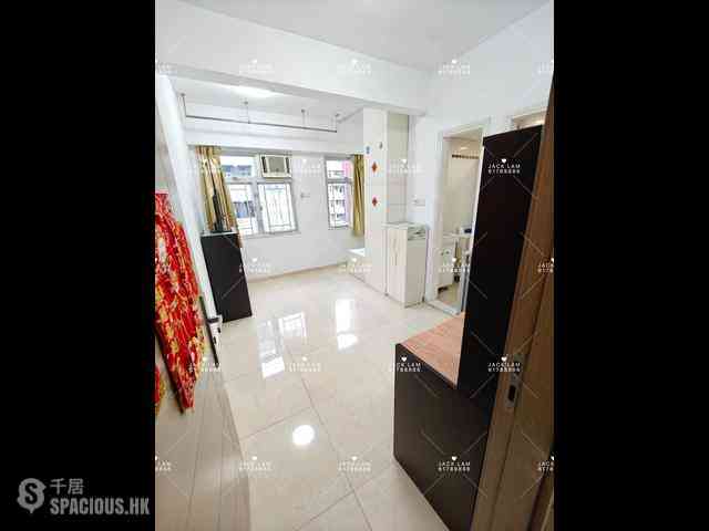 Jordan - Han Cheong Building 03