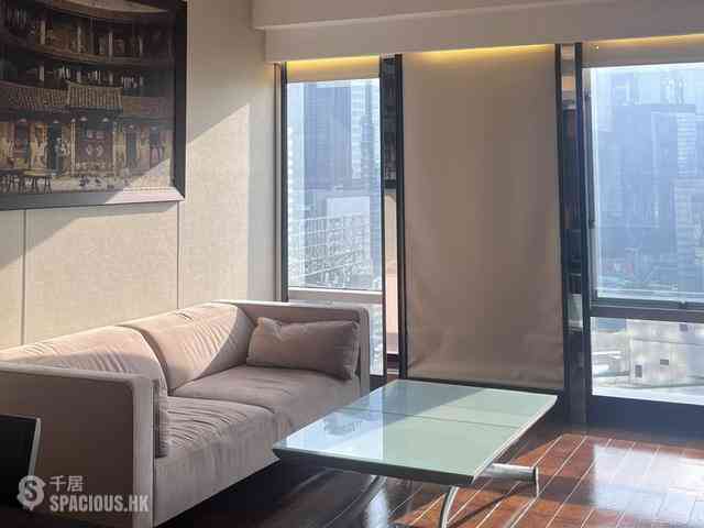 Wan Chai - Convention Plaza Apartments 02