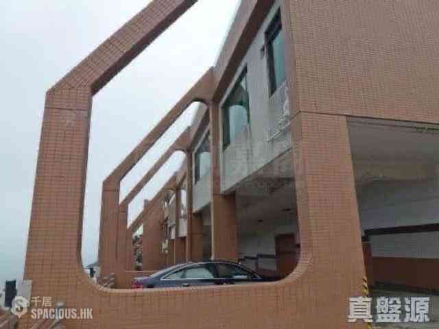 Chung Hom Kok - Cypresswaver Villas Block B 02