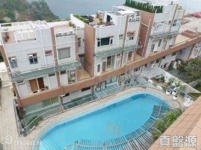 Chung Hom Kok - Cypresswaver Villas Block B 01