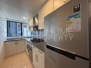 Mid Levels Central - 62B, Robinson Road 07