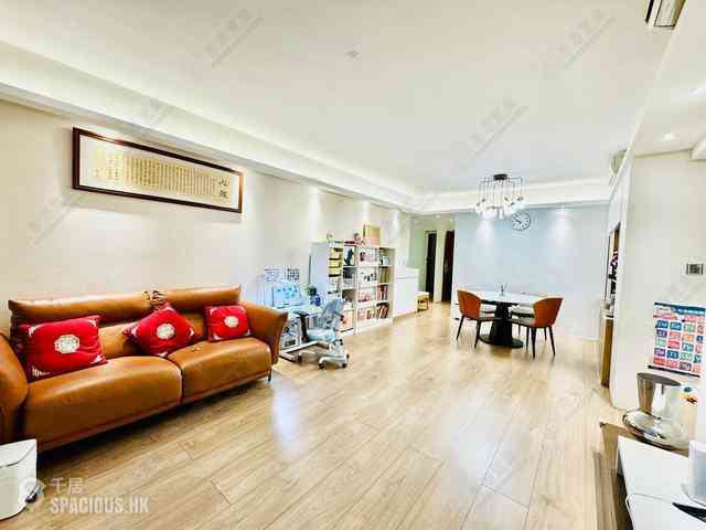 West Kowloon - Sorrento 12