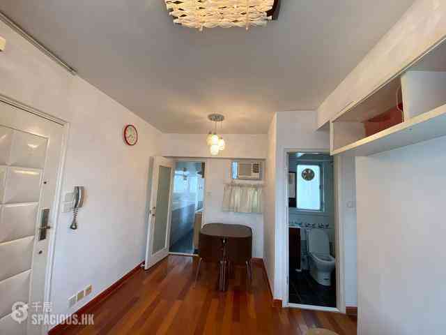Mid Levels West - Cartwright Gardens 12
