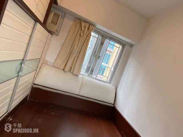 Mid Levels West - Cartwright Gardens 13