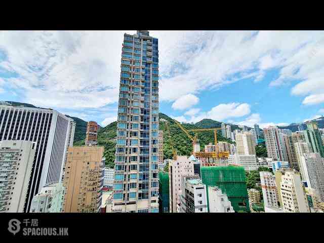 Wan Chai - The Avenue Phase 2 Block 1 01