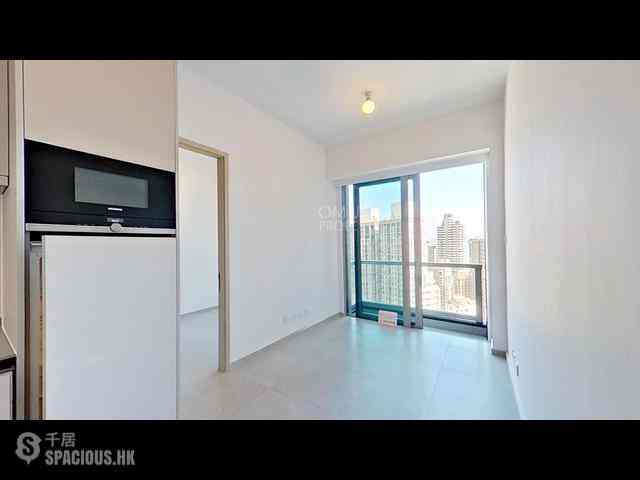 Sai Ying Pun - No.8 Hing Hon Road (Resiglow-Bonham) 04