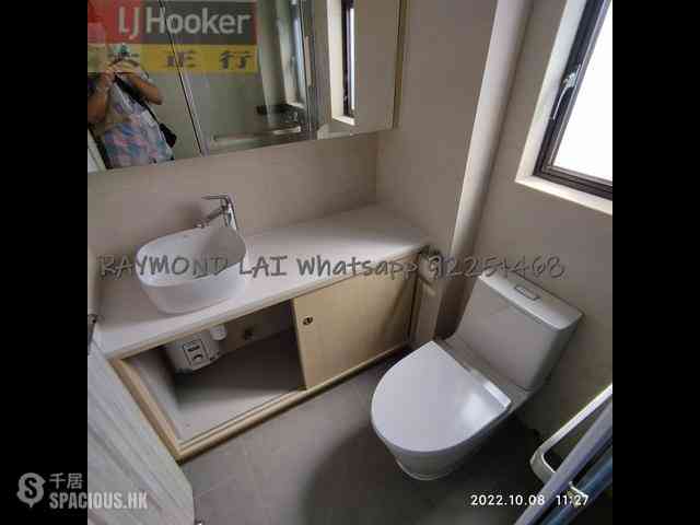 Mid Levels Central - 62B, Robinson Road 05