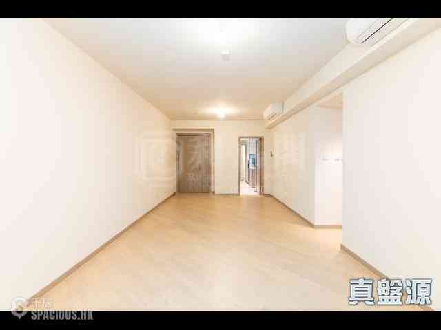 Wong Chuk Hang - The Southside Phase 1 Southland Tower 1A 03