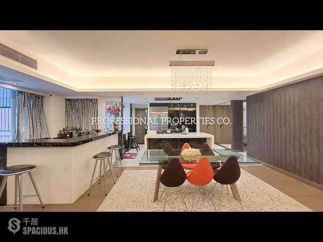 Mid Levels Central - 40, Conduit Road 02