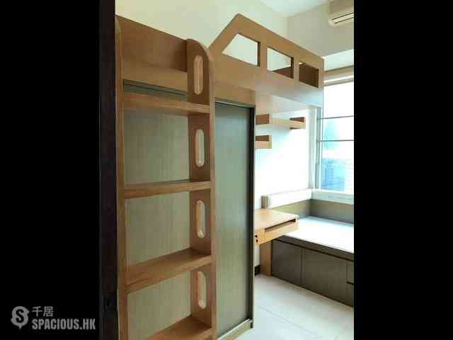 鲗鱼涌 - Casa 880 07