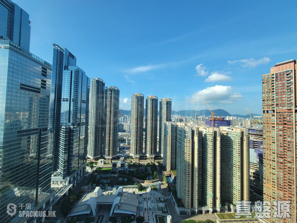 West Kowloon - The Harbourside 01