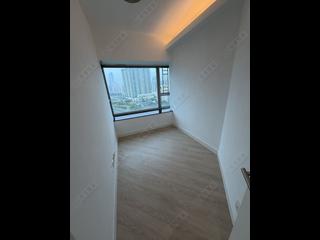 West Kowloon - Sorrento 05
