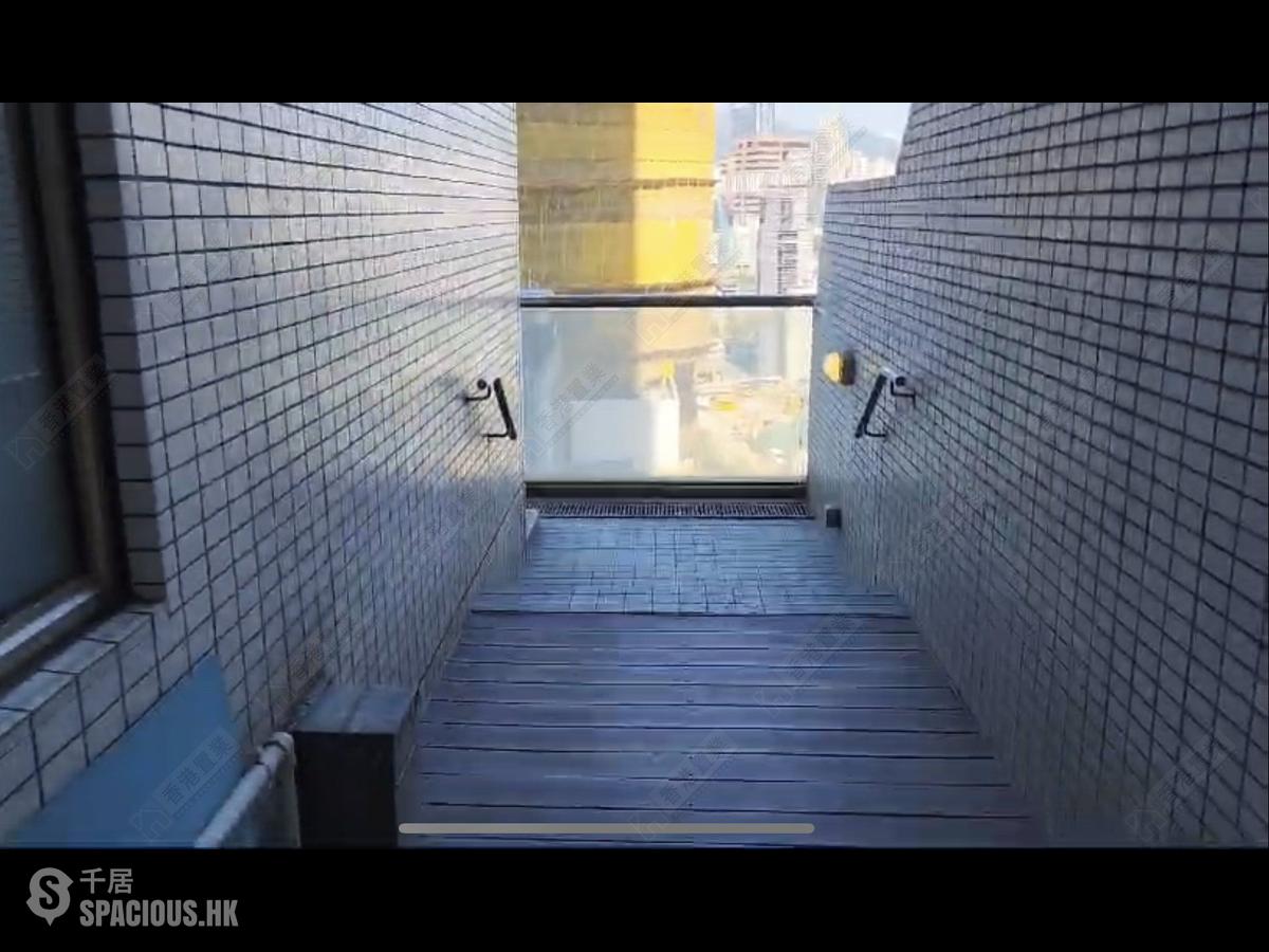 West Kowloon - Sorrento 01