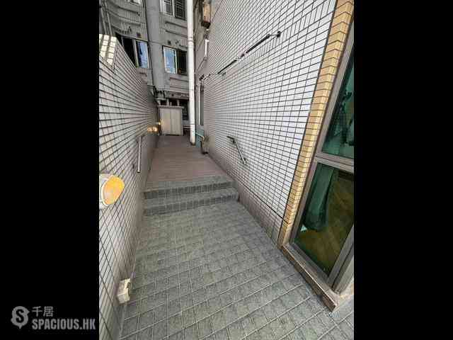 West Kowloon - Sorrento 07