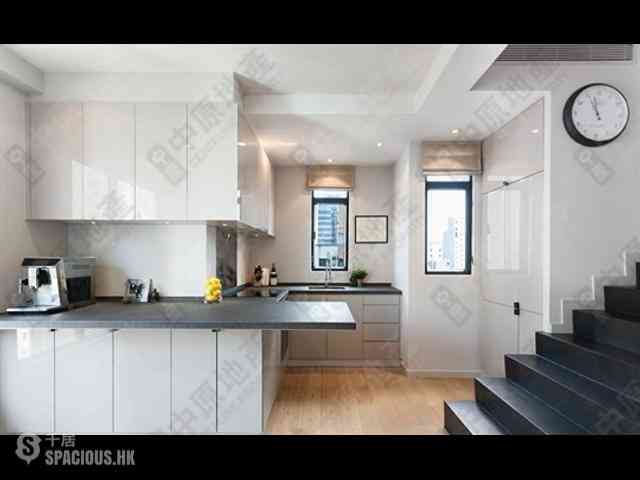 Sai Ying Pun - Elite Court 03