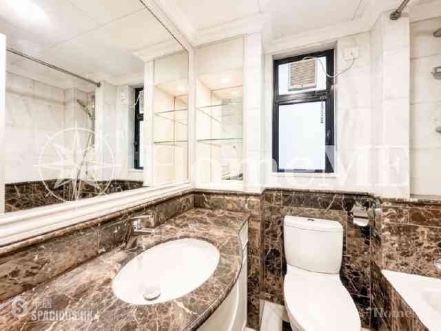 Mid Levels Central - 62B, Robinson Road 06